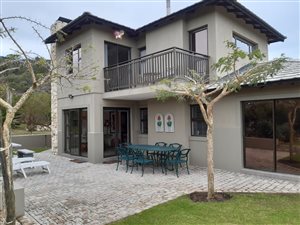 4 Bed Townhouse in Hartenbos