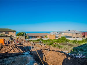 3 Bed House in Dana Bay
