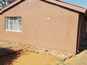 3 Bed House in Laudium