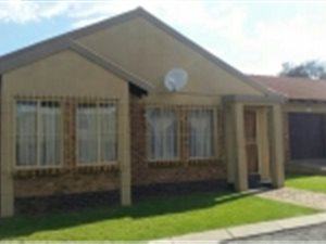 2 Bedroom House in Petersfield