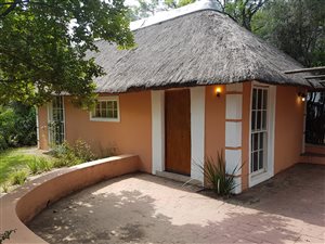 1 Bed Garden Cottage in President Park