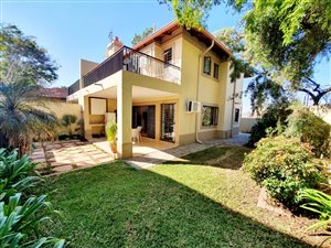 3 Bed Townhouse in Menlo Park