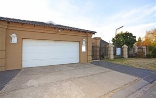 3 Bedroom House in Atlasville