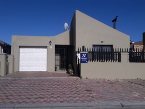 3 Bedroom House in Highbury