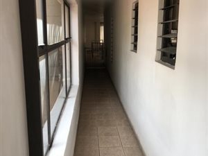 10 Bed House in Erasmia