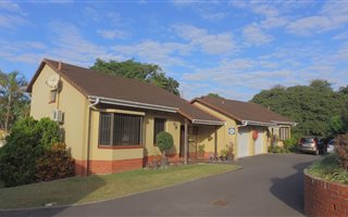 3 Bedroom Duplex in New Germany