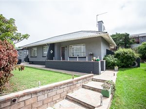 3 Bedroom House in Newton Park