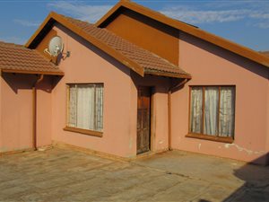 3 Bed House in Rustenburg Central