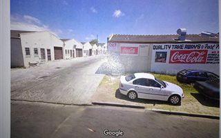 145 m² Commercial space in Woodstock