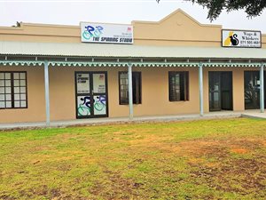 300 m² Commercial space in Stilbaai