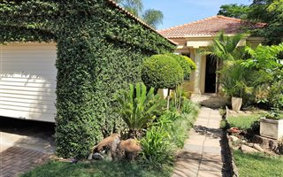 3 Bedroom House in Steiltes