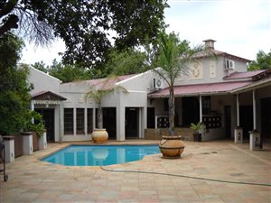 2.7 ha Farm in Flora Park