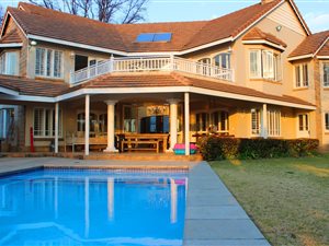 5 Bed House in Westdene