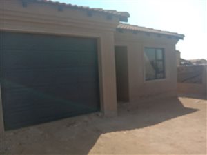 3 Bed House in Daveyton