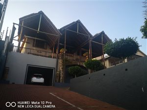 17 Bed House in Rietfontein