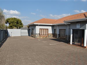 14 m² Office Space in Colbyn