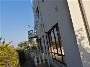 4 Bed House in Stanger Manor