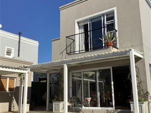 4 Bed House in La Pastorale