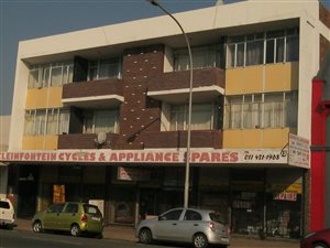 800 m² Commercial space in Benoni Central