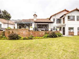 4 Bed House in Forest Hills