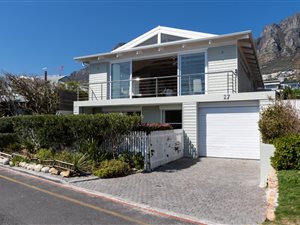 3 Bed House in Bakoven