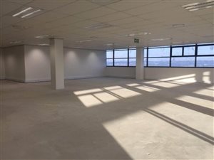 300 m² Office Space in Illovo