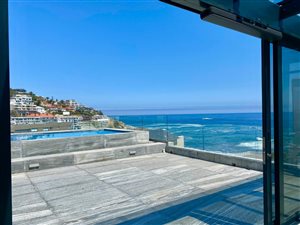 3 Bed Apartment in Bantry Bay