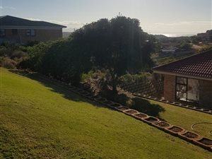1003 m² Land available in Hartenbos Heuwels