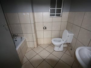 3 Bed Apartment in Brakpan North