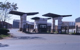 Commercial space in Clayville