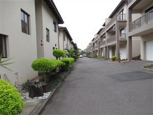 3 Bed Apartment in Paradise Valley