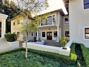 112 m² Commercial space in Kloof