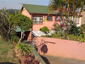 3 Bed House in Lotus Park