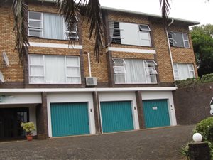 3 Bed Apartment in Umtentweni