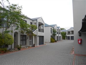 3 Bed Townhouse in Durbanville