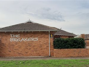 3 Bed Townhouse in Summerstrand