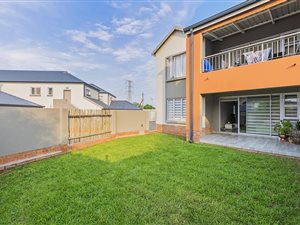 2 Bed Apartment in Broadacres