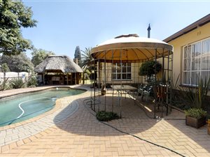 3 Bed House in Goedeburg