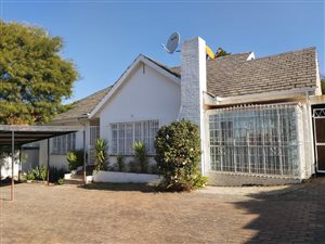 3 Bed House in Blairgowrie
