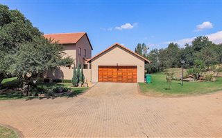 3 Bedroom Townhouse in The Coves