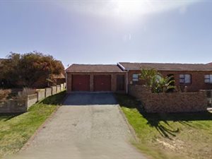 3 Bed House in Rowallan Park and surrounds