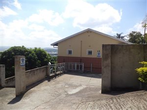 3 Bed House in Springfield Park