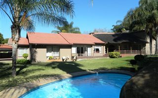 4 Bedroom House in Elandsrand