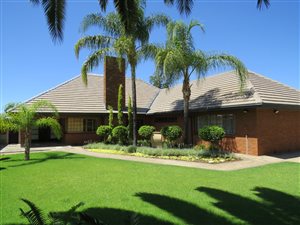 4 Bed House in Klisserville