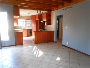 4 Bed Cluster in Meyersdal