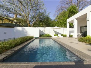 1 Bed Apartment in Rosebank