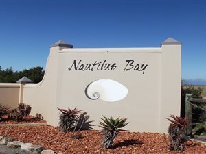 2611 m² Land available in Nautilus Bay