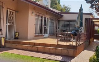 3 Bedroom House in Montgomery Park