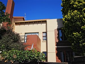 2 Bed Apartment in Bromhof