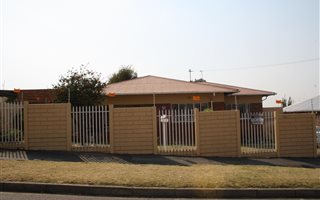 3 Bedroom House in Symhurst